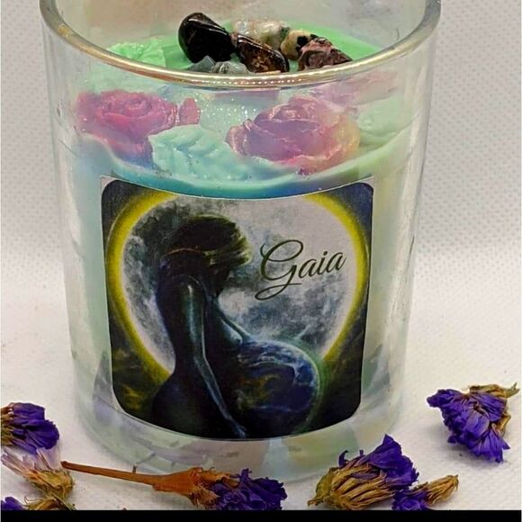 Homemade candle  - Picture 1 of 2